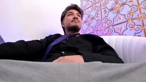 JUAN  online show from February 27, 5:55 am