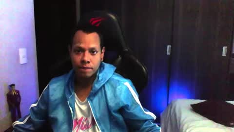 juanpt69 online show from January 3, 1:59 am