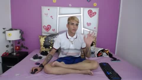 juanse18hot online show from October 23, 7:21 am
