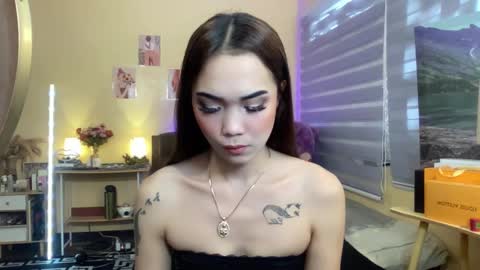 EloiseMoree online show from February 7, 4:16 am
