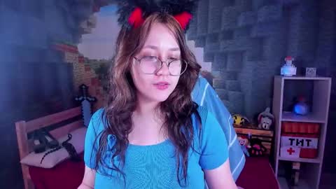 JudithSilvia online show from January 13, 7:38 am