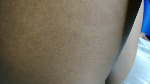 pretty online show from December 5, 5:50 am