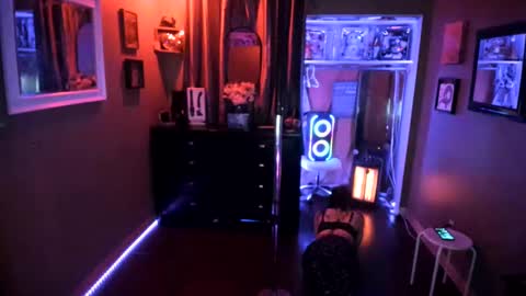 juicyjayxxx69 online show from January 12, 3:28 am