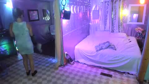 juicyjayxxx69 online show from September 13, 6:38 am