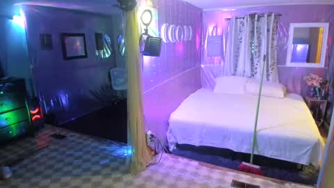 juicyjayxxx69 online show from September 12, 3:52 am