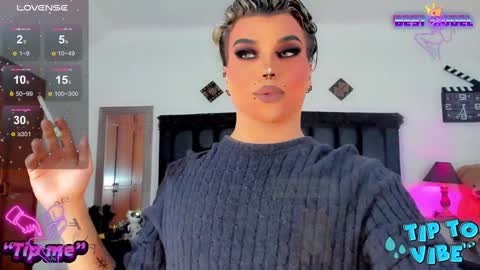 Jujubee online show from December 27, 3:37 pm