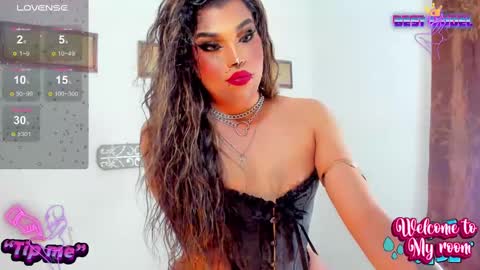 Jujubee online show from September 13, 3:36 pm