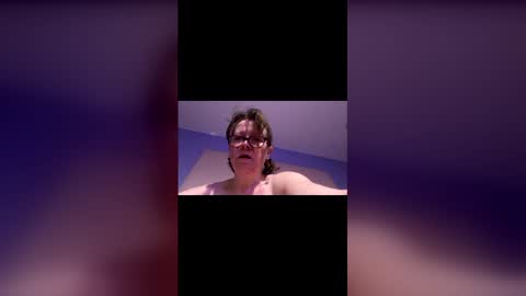 JuJuKitty online show from March 8, 10:30 am