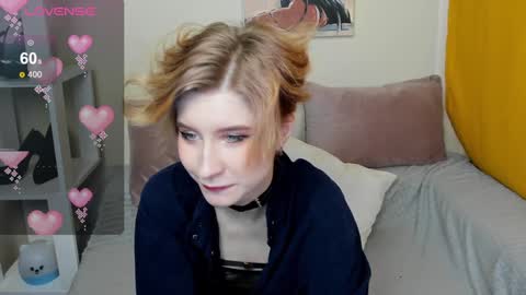 Snapshot of julescrown chatting on January 29, 4:47 am Jules online show from January 29, 4:47 am