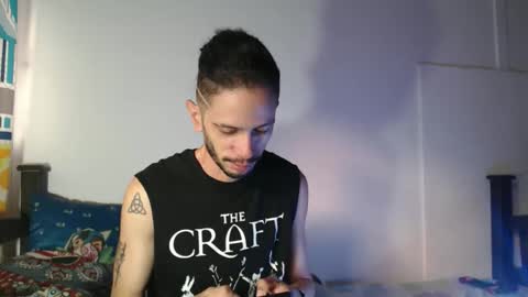 Julfigo online show from October 15, 11:11 am