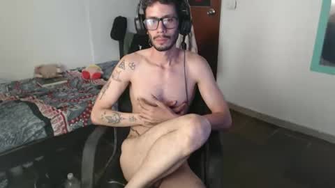 Julfigo online show from June 4, 6:25 pm