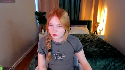 Julia online show from February 3, 2:53 am