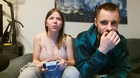 julia_official online show from February 23, 10:53 pm