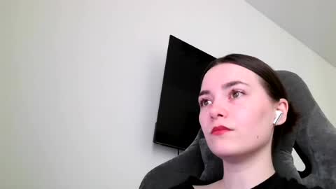 julia swety online show from August 1, 6:48 am