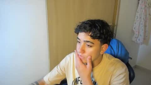 julian billy online show from November 3, 7:42 am