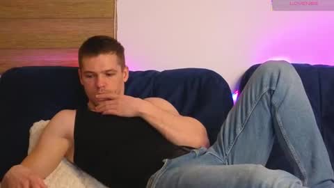 julian_turner online show from March 1, 9:02 am