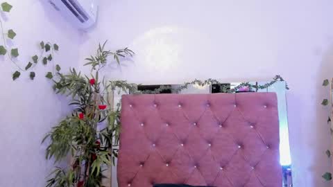 JulianaCarter online show from April 22, 2:52 am