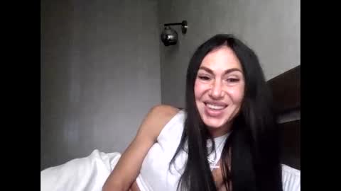 Snapshot of julianagold1 chatting on October 18, 7:18 pm julianagold1 online show from October 18, 7:18 pm