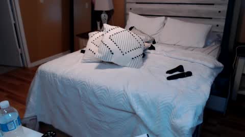 Texas Mamasita online show from March 7, 8:55 pm