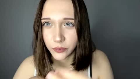 Kira online show from April 17, 4:20 pm