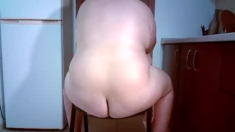 Juliano online show from May 17, 1:48 am