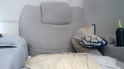 Julie bunny online show from April 22, 11:50 am