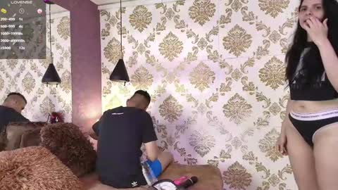 Julie and Tommy.  online show from January 24, 3:32 am