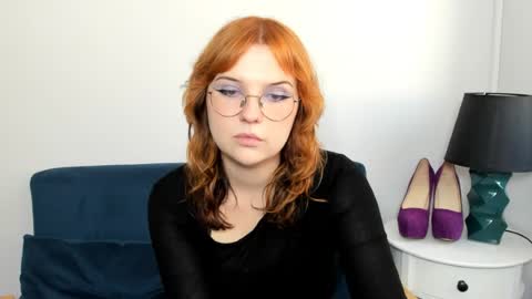 juliegentle online show from July 24, 3:20 pm