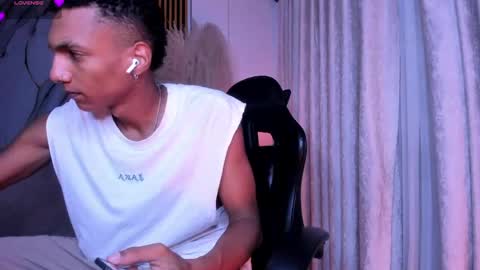 Julien online show from June 3, 11:13 am
