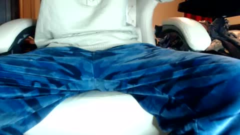 Juliet Whiskey Foxtrot online show from February 22, 1:14 pm