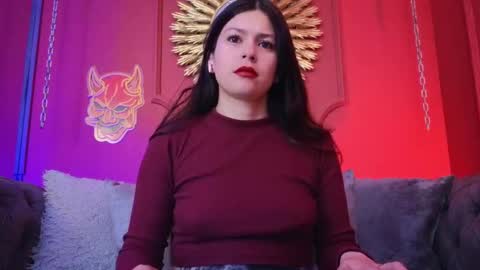  Julieta  online show from November 15, 12:40 pm