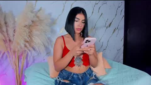 Julieth Gomez online show from May 31, 1:48 am
