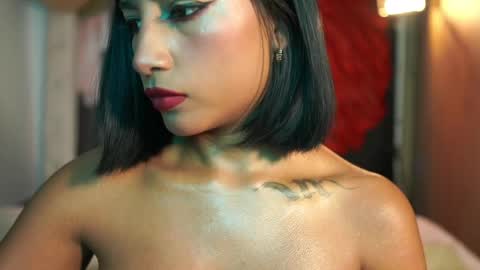 julietawinona online show from April 21, 2:02 pm