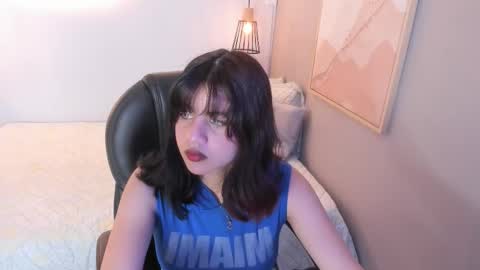 Julieth  online show from October 13, 7:38 pm