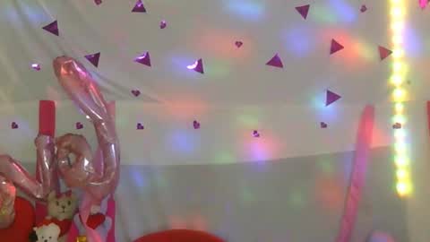 Julieth Wolf online show from February 21, 3:56 am