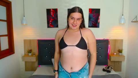 Snapshot of julietta_colleman chatting on October 11, 7:50 pm Juli online show from October 11, 7:50 pm