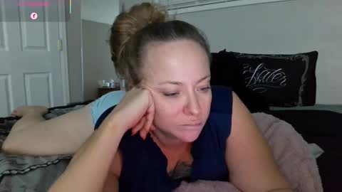 Juli Monroe online show from October 24, 2:23 am