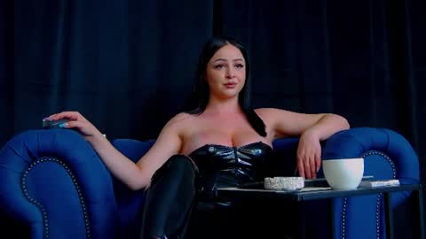 Julia online show from July 22, 10:17 am