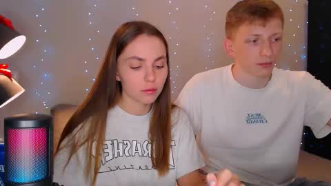 Snapshot of julsweet chatting on February 17, 9:32 pm sweet online show from February 17, 9:32 pm