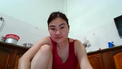 julybeo online show from April 15, 9:01 am