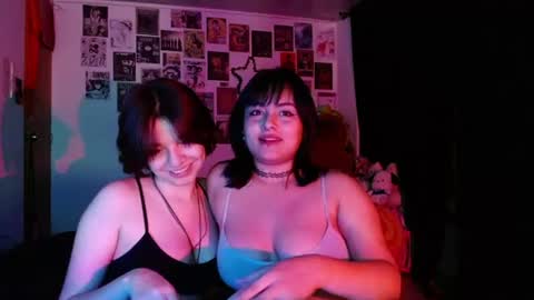 Cherry  Julz Independiente online show from July 30, 4:24 am