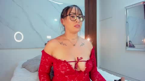 Gaby online show from April 17, 9:50 pm