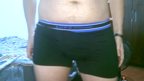 Mia online show from February 26, 1:25 am