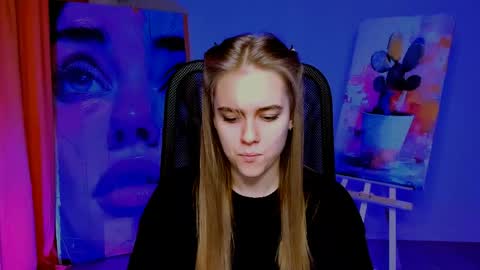 junewoods online show from April 23, 7:38 am