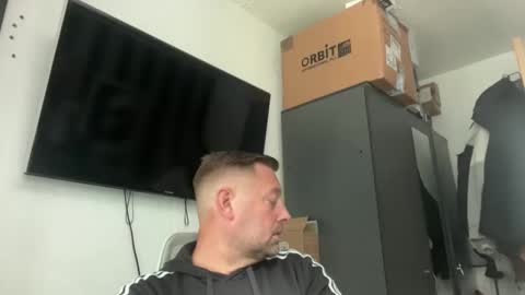 Junky online show from June 7, 2:33 pm