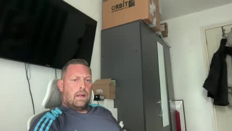 Junky online show from June 16, 2:21 pm