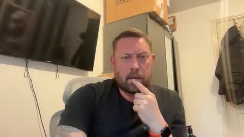 Junky online show from April 4, 4:25 pm