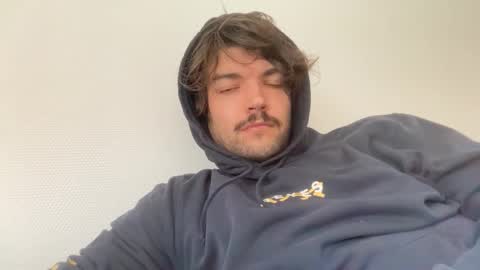 just_a_guy_with_a_big_cock online show from October 30, 1:55 pm