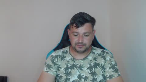 Alex online show from May 11, 11:39 am