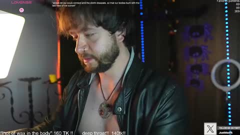 Snapshot of just_your_dreamboy chatting on October 16, 12:32 am Maxi online show from October 16, 12:32 am